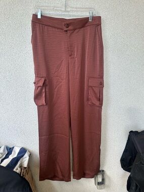 G by Giuliana Black Label Straight Leg Satin Cargo Pants,  Size 10 NEW